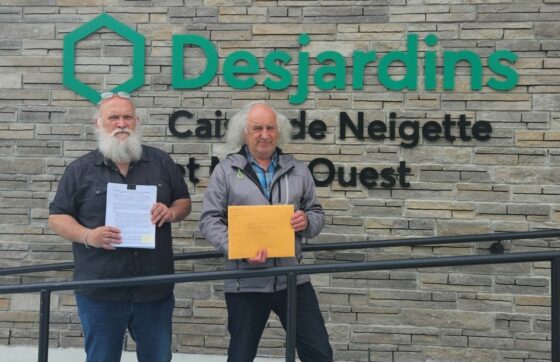 Fermeture chez Desjardins : plus de 4000 signatures recueillies